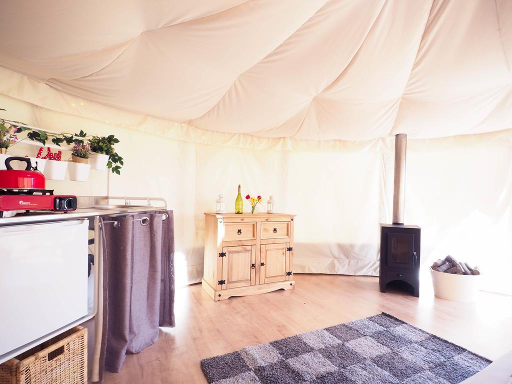 Old Dairy Farm Glamping Hotell Emsworth Exteriör bild