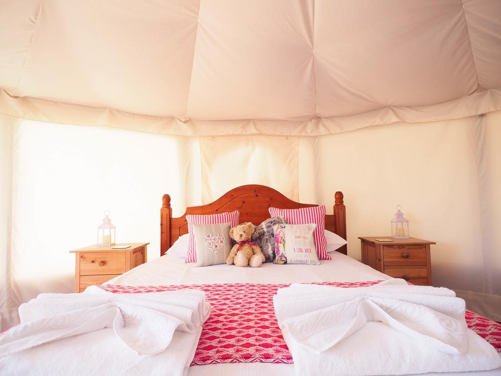 Old Dairy Farm Glamping Hotell Emsworth Exteriör bild